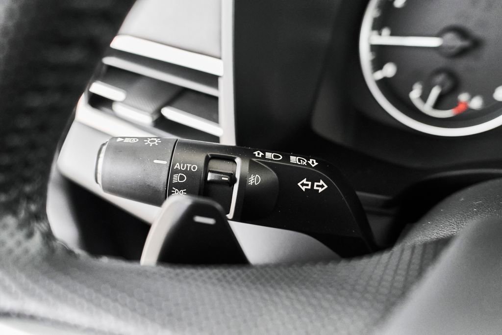 New 2026 Mitsubishi Outlander LE FWD image 20