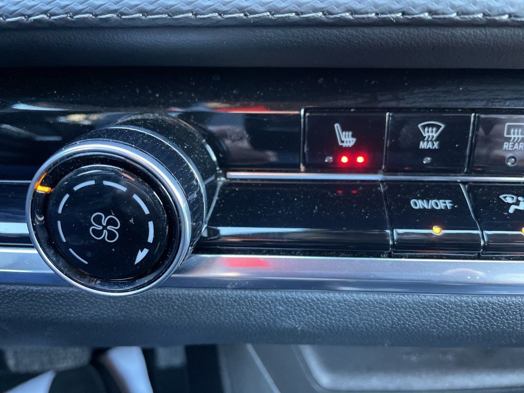 Used 2025 Chevrolet Equinox LT image 10