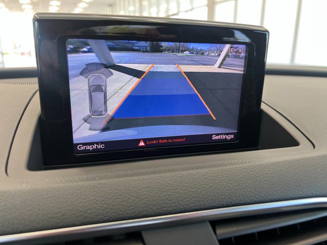 Used 2018 Audi Q3 2.0T Premium AWD/4WD image 21