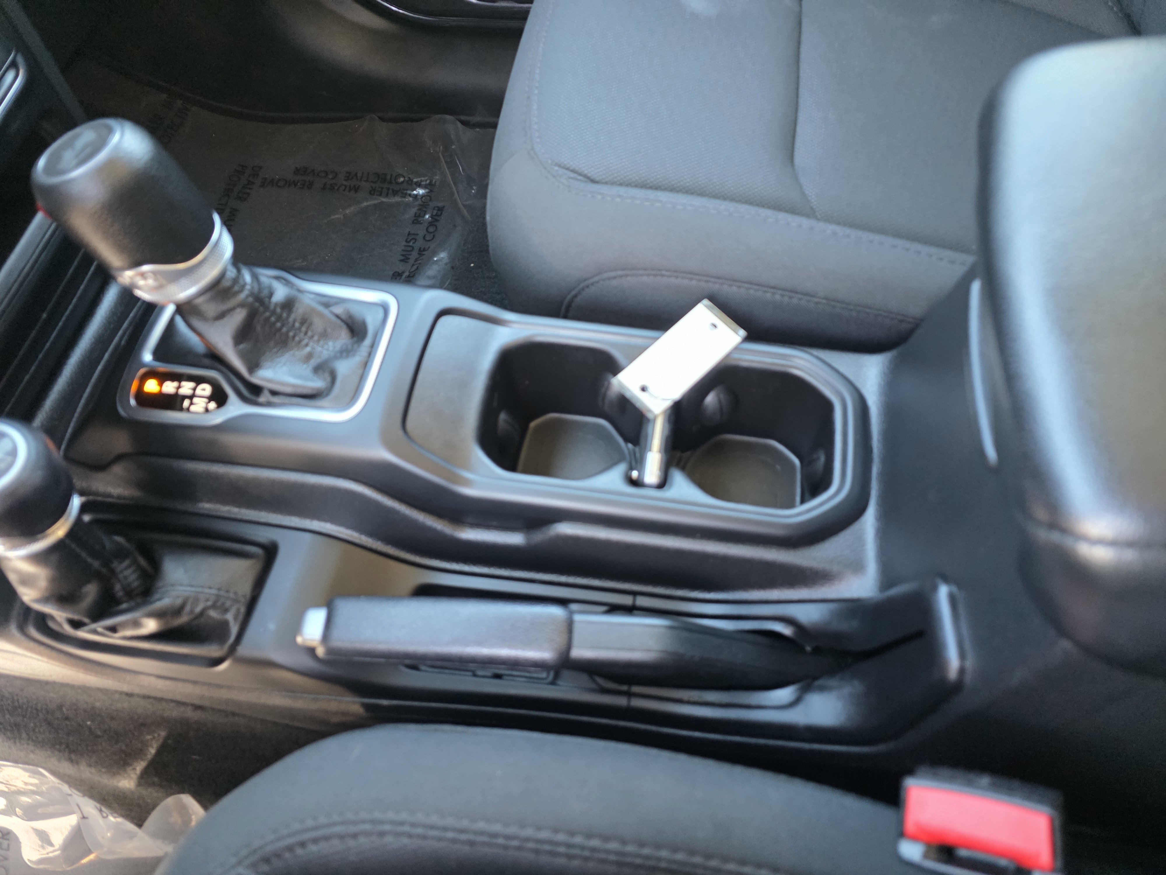 Certified 2023 Jeep Wrangler Unlimited w/ Cold Weather Group image 13