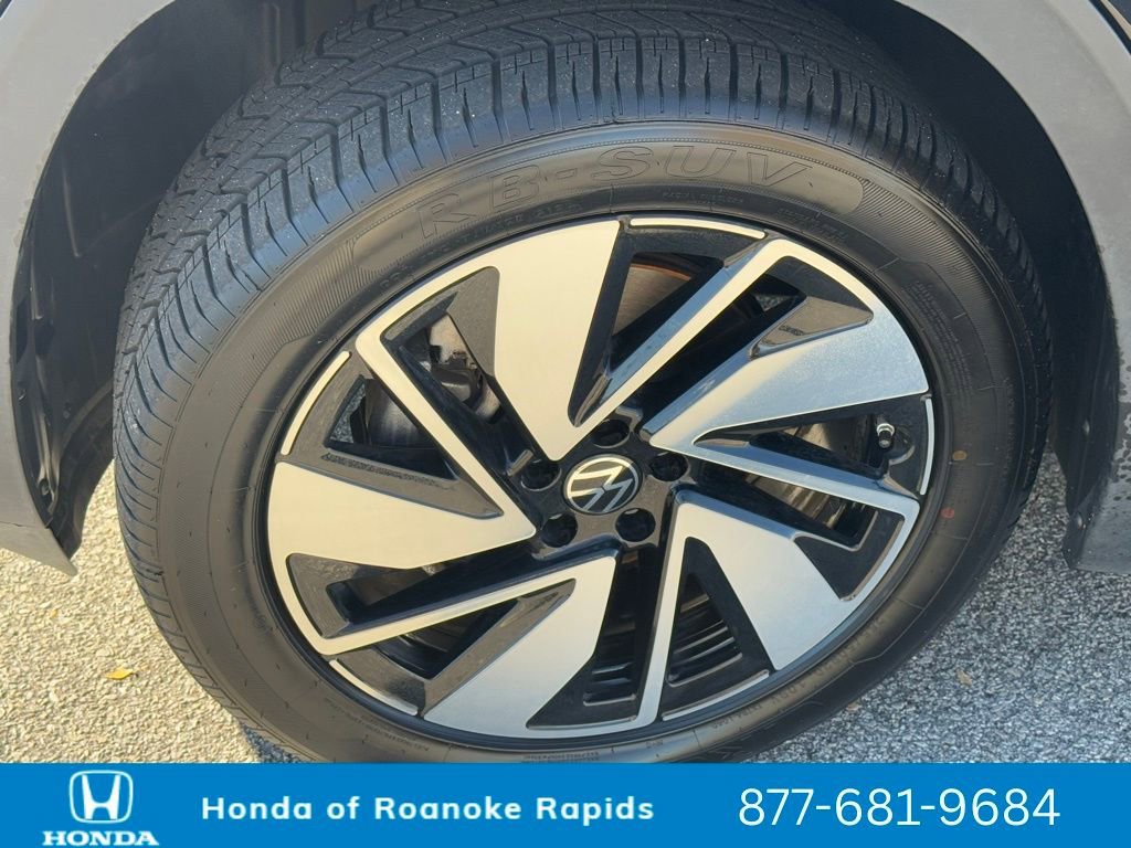 Used 2024 Volkswagen Atlas SE image 19