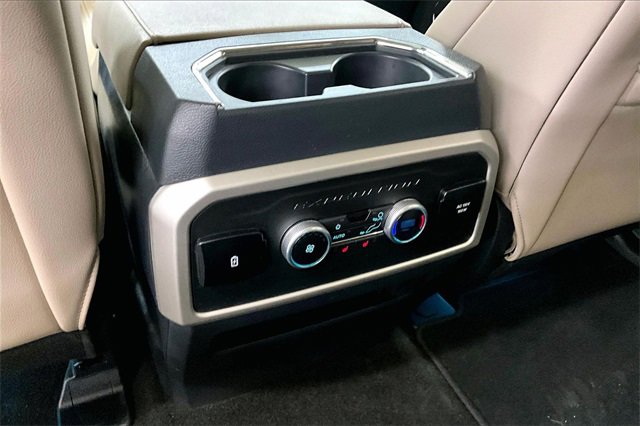 Used 2022 Ford Expedition Limited image 12