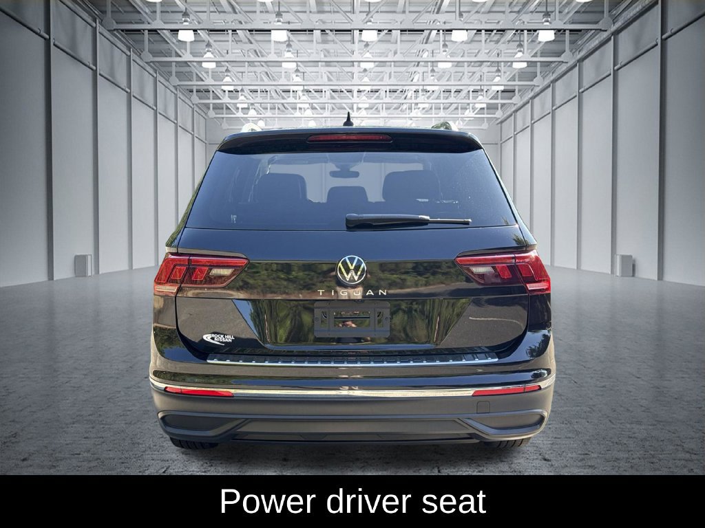 Used 2024 Volkswagen Tiguan SE FWD image 6