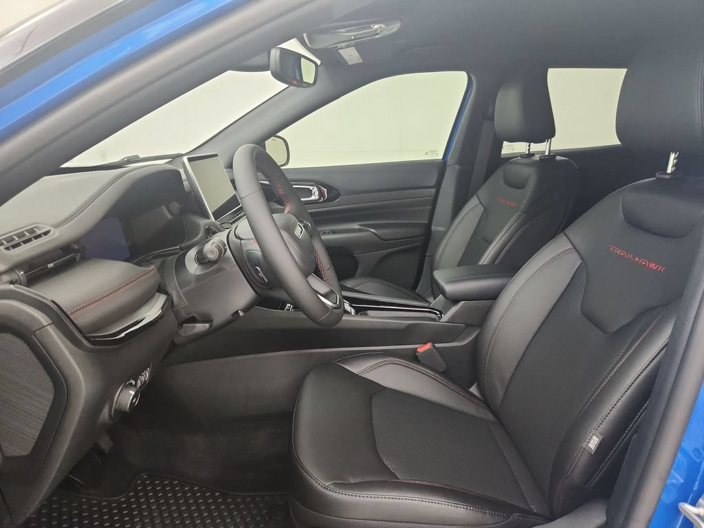 New 2026 Jeep Compass Trailhawk AWD/4WD image 18