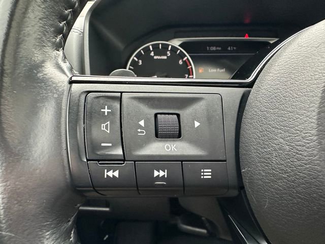 Used 2021 Nissan Rogue SV w/ Premium Package AWD/4WD image 16