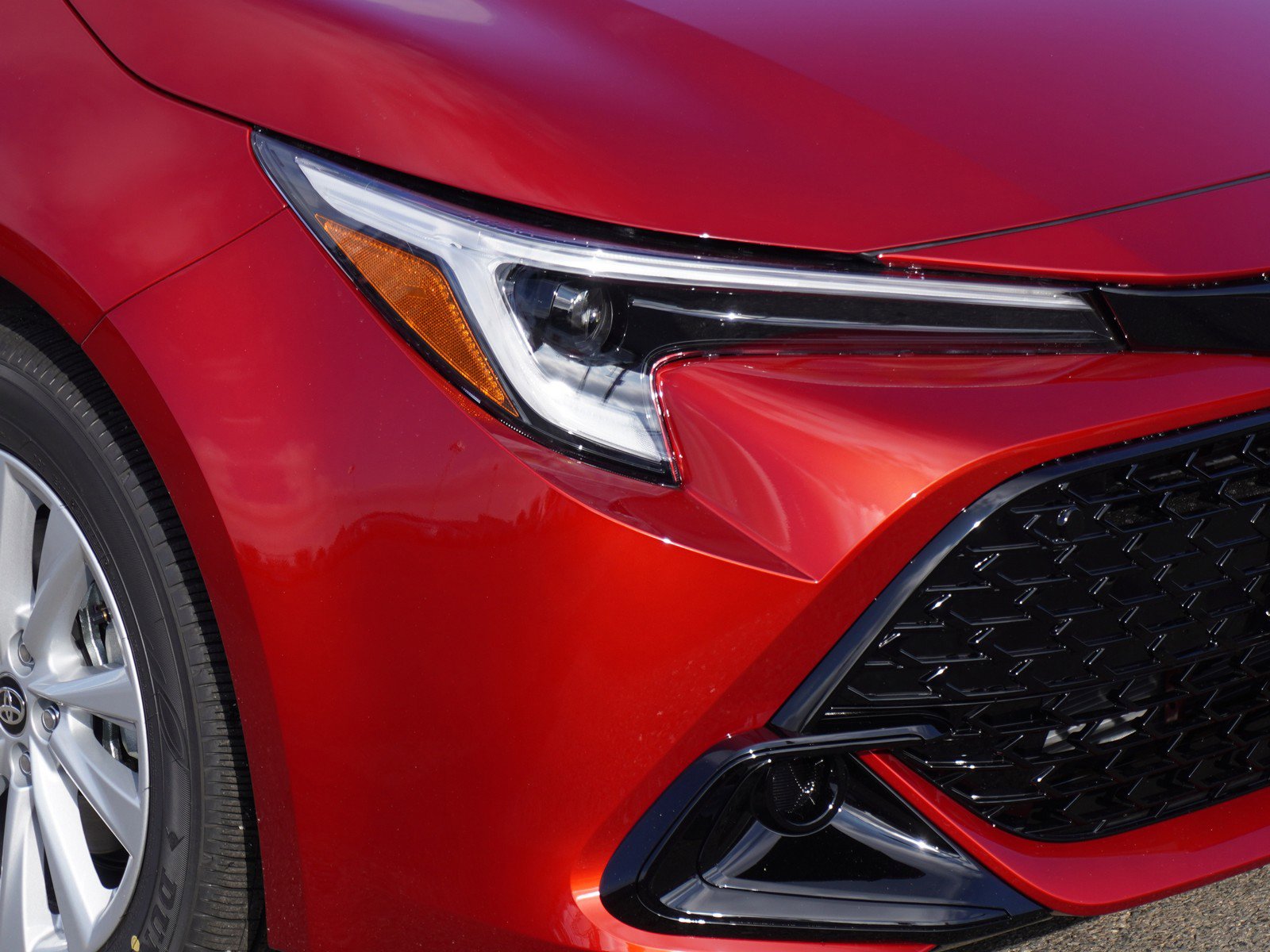 New 2026 Toyota Corolla SE image 3