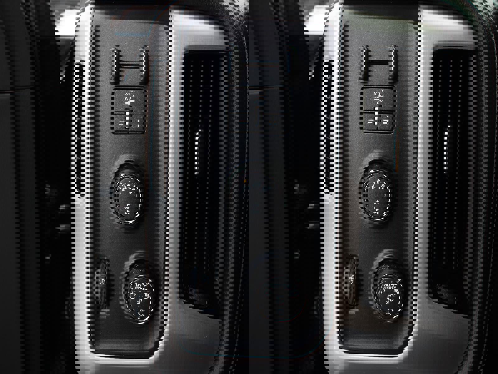 Used 2019 GMC Sierra 3500 SLT w/ Duramax Plus Package image 10