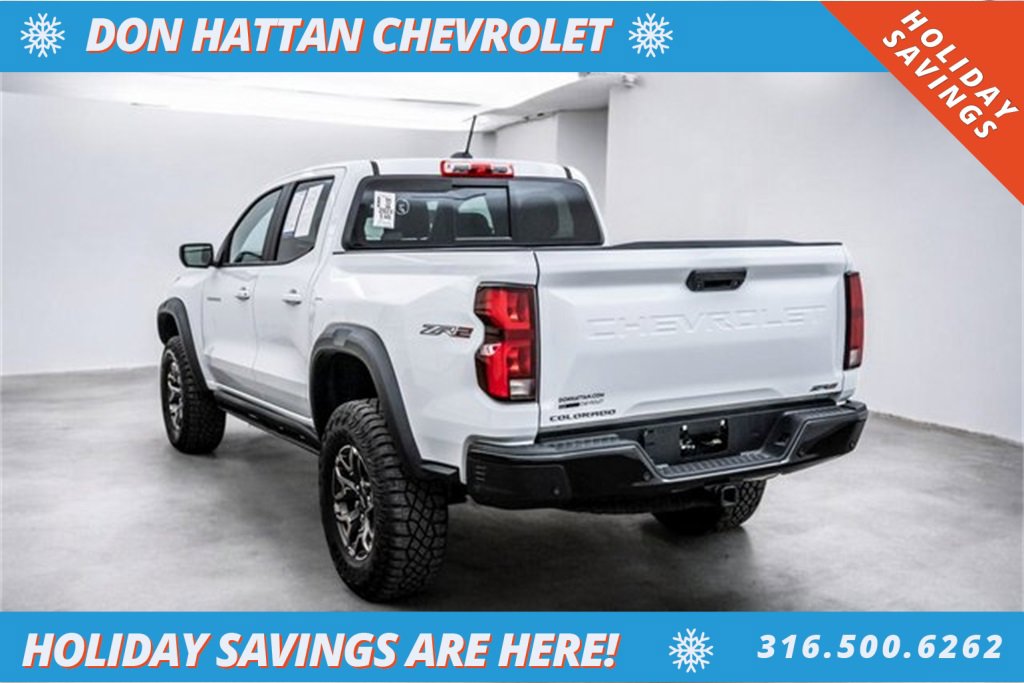 Used 2024 Chevrolet Colorado ZR2 w/ ZR2 Convenience Package III image 35