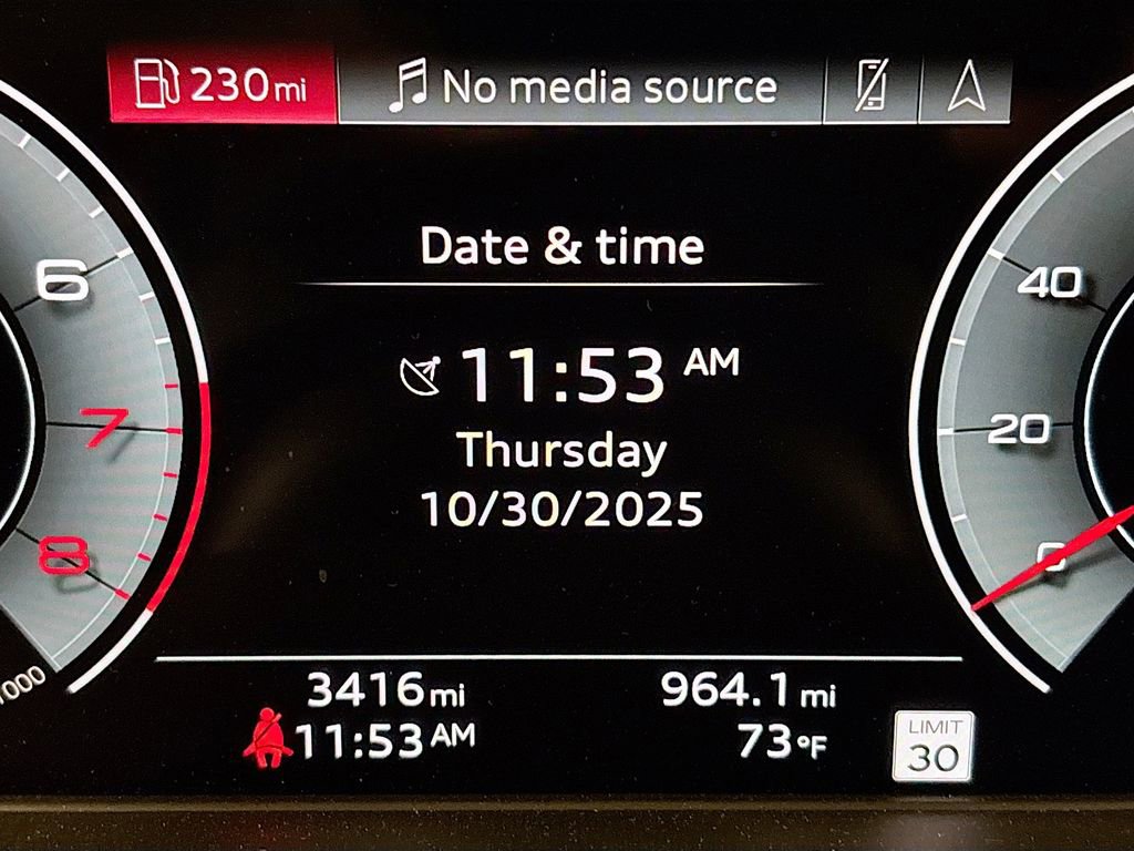 Certified 2025 Audi Q5 2.0T Premium Plus w/ Premium Plus Package image 11