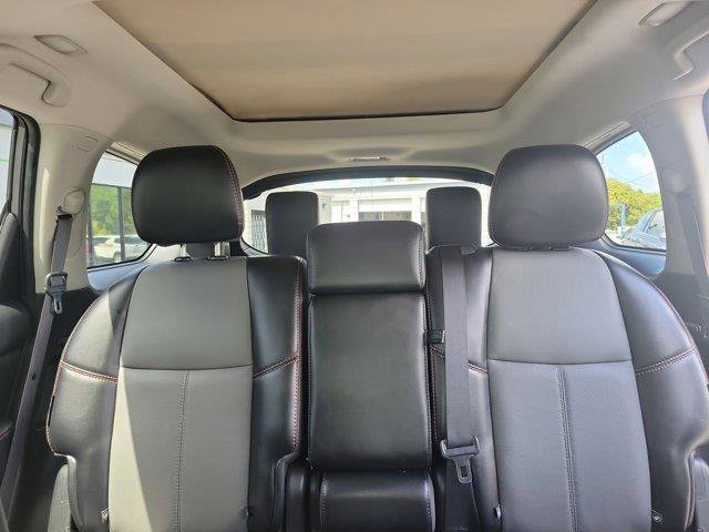 Used 2020 Nissan Pathfinder SL AWD/4WD image 20