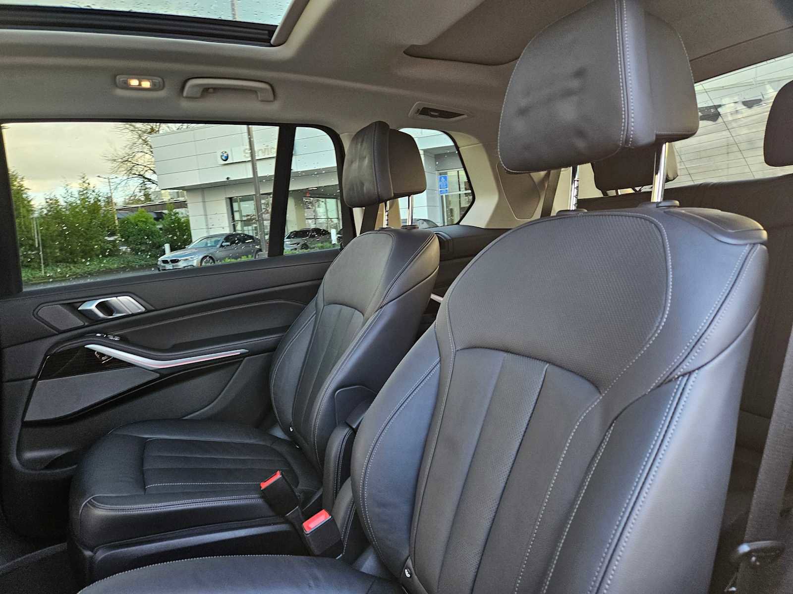 Used 2020 BMW X7 xDrive40i w/ Premium Package image 21