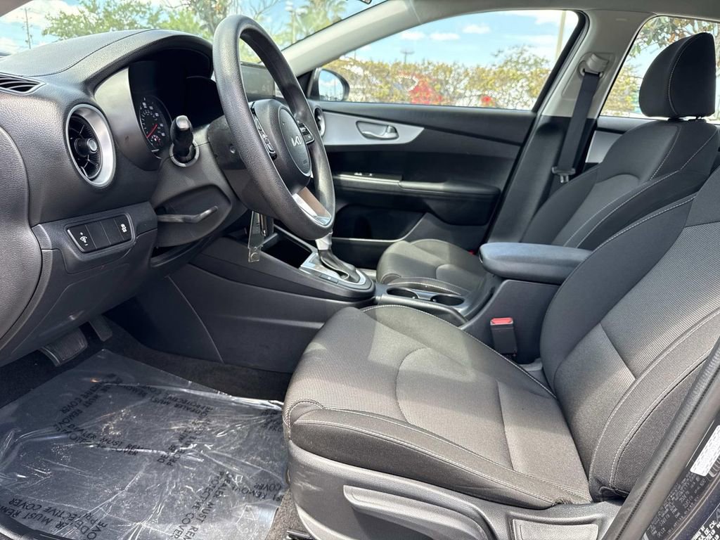 Used 2024 Kia Forte LX FWD image 18