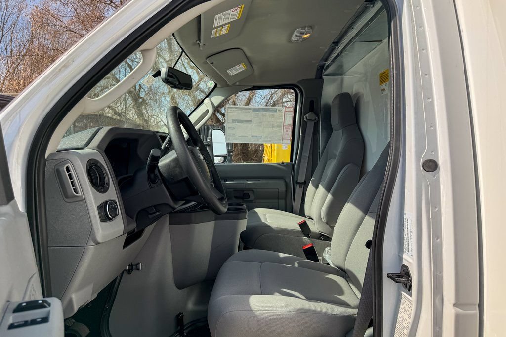 New 2025 Ford E-350 and Econoline 350 Super Duty w/ Power Equipment Group RWD image 21
