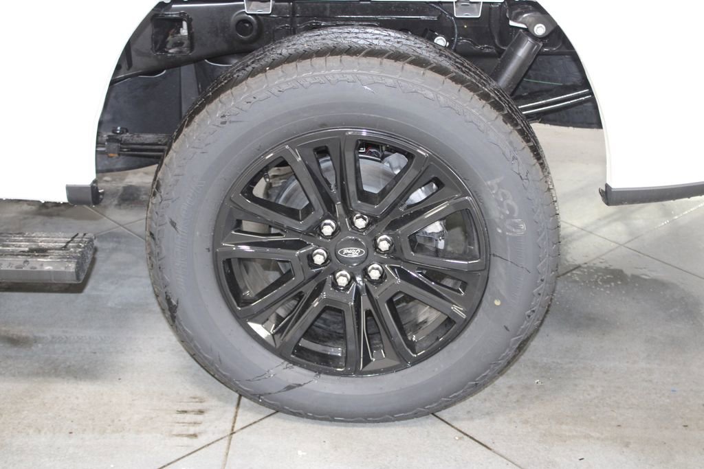 New 2025 Ford F150 Platinum w/ Equipment Group 702A High image 68