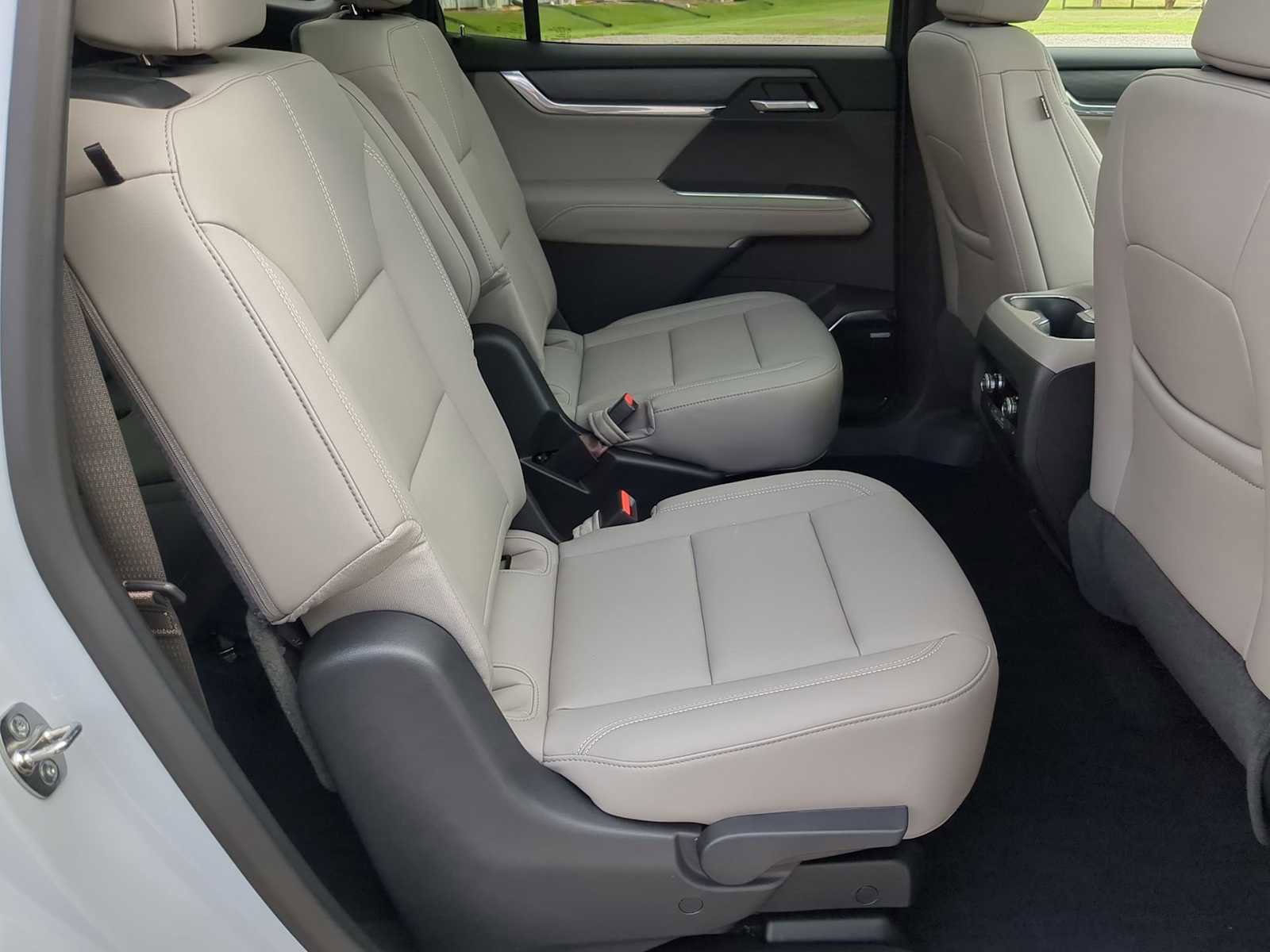 New 2026 GMC Acadia Elevation w/ Elevation Premium Package image 29
