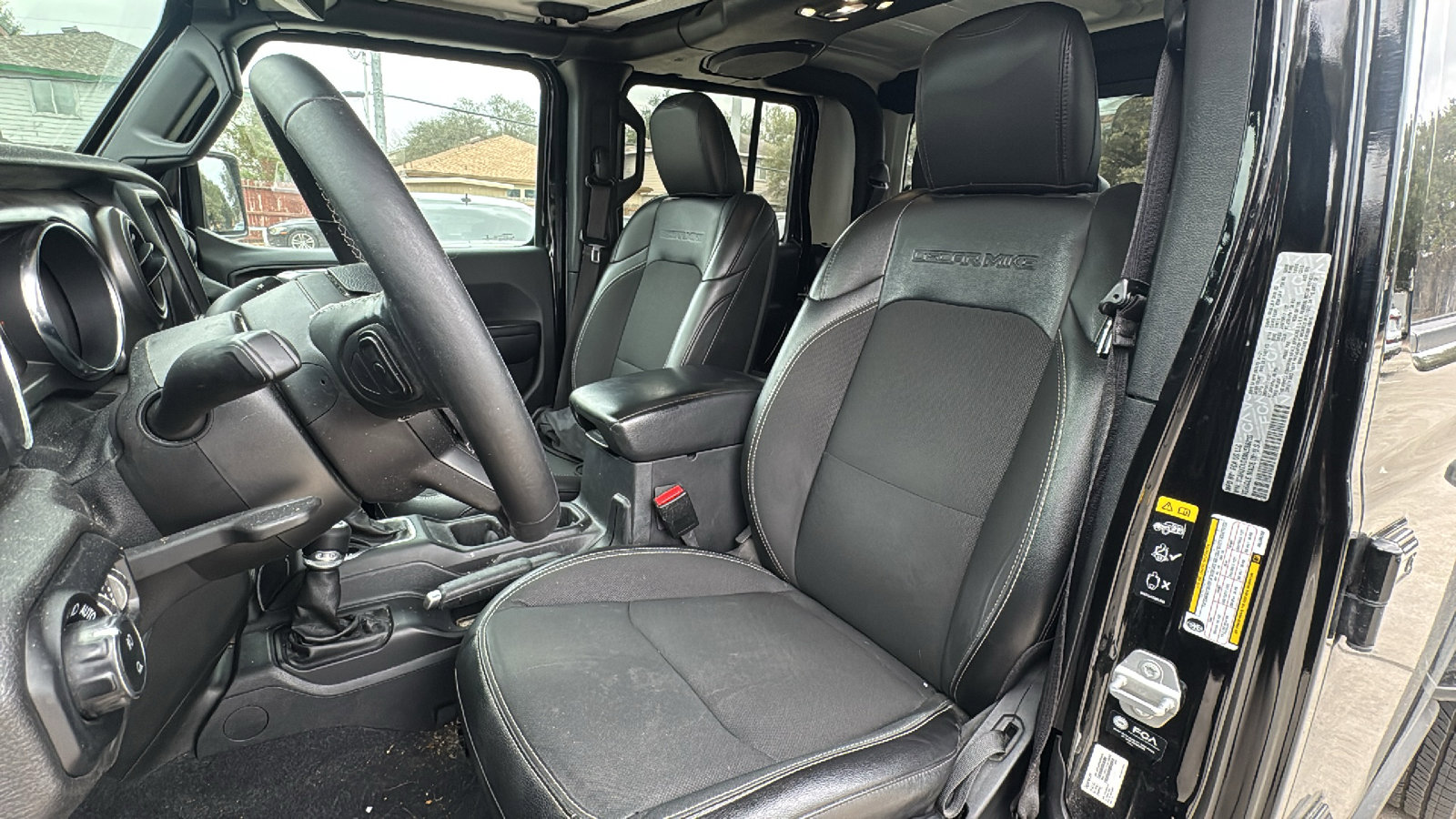 Used 2021 Jeep Gladiator Sport image 14