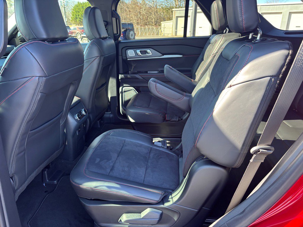 New 2026 Ford Explorer ST w/ Sun And Sound Package image 12