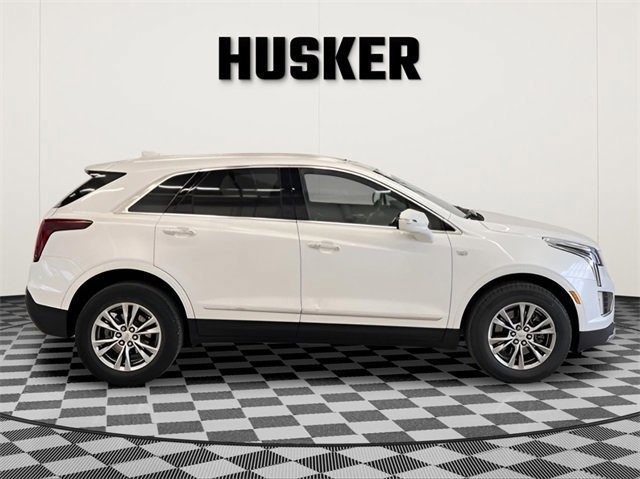 Certified 2022 Cadillac XT5 Premium Luxury image 2