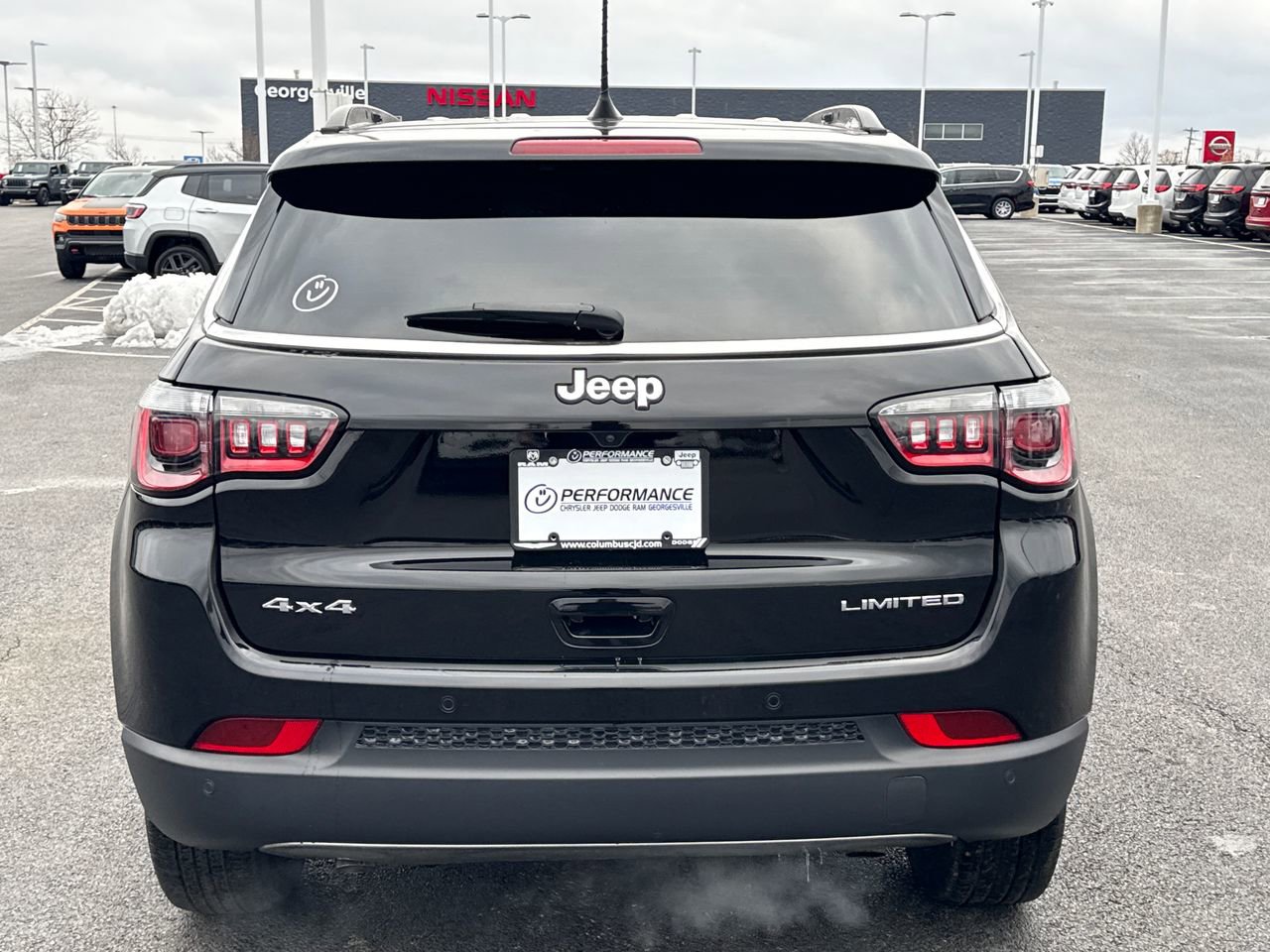 Used 2024 Jeep Compass Limited image 4