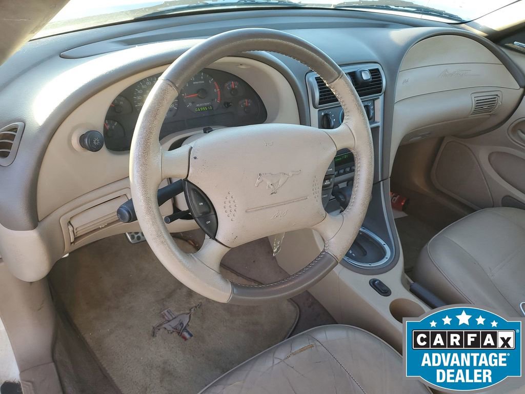 Used 2004 Ford Mustang Convertible image 24