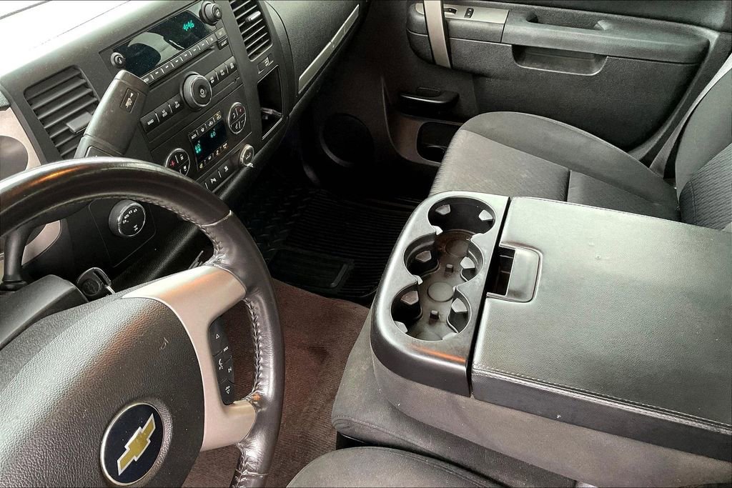 Used 2011 Chevrolet Silverado 1500 LT w/ All-Star Edition AWD/4WD image 14