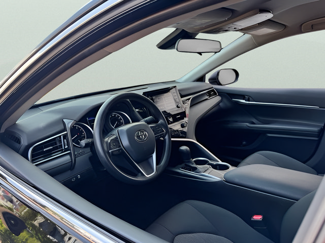Used 2024 Toyota Camry LE FWD image 22
