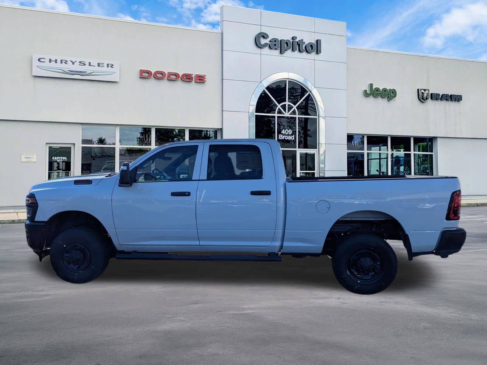 New 2026 RAM 2500 Tradesman AWD/4WD image 5