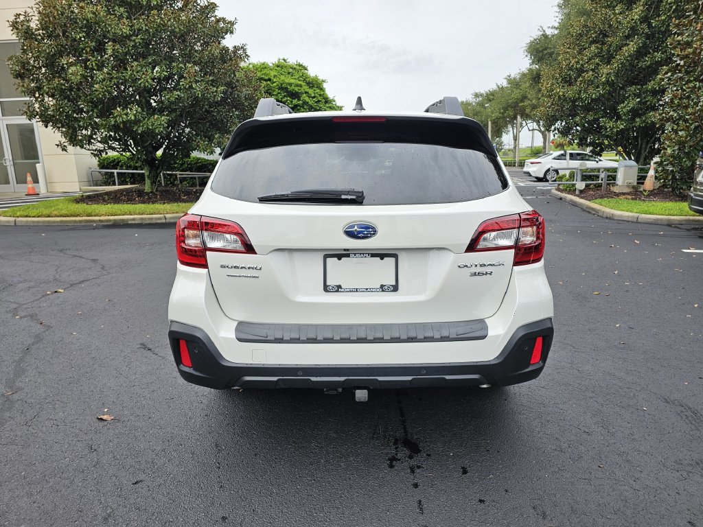 Used 2019 Subaru Outback 3.6R Limited w/ Popular Package #2 AWD/4WD image 4