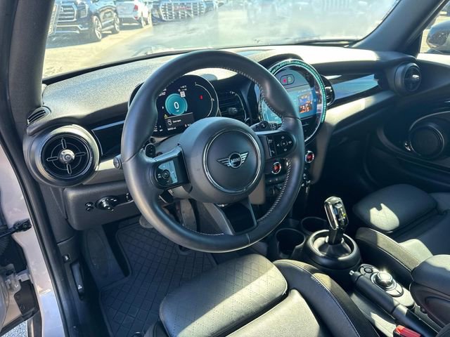 Used 2023 MINI Cooper S w/ Signature Upholstery Package FWD image 22