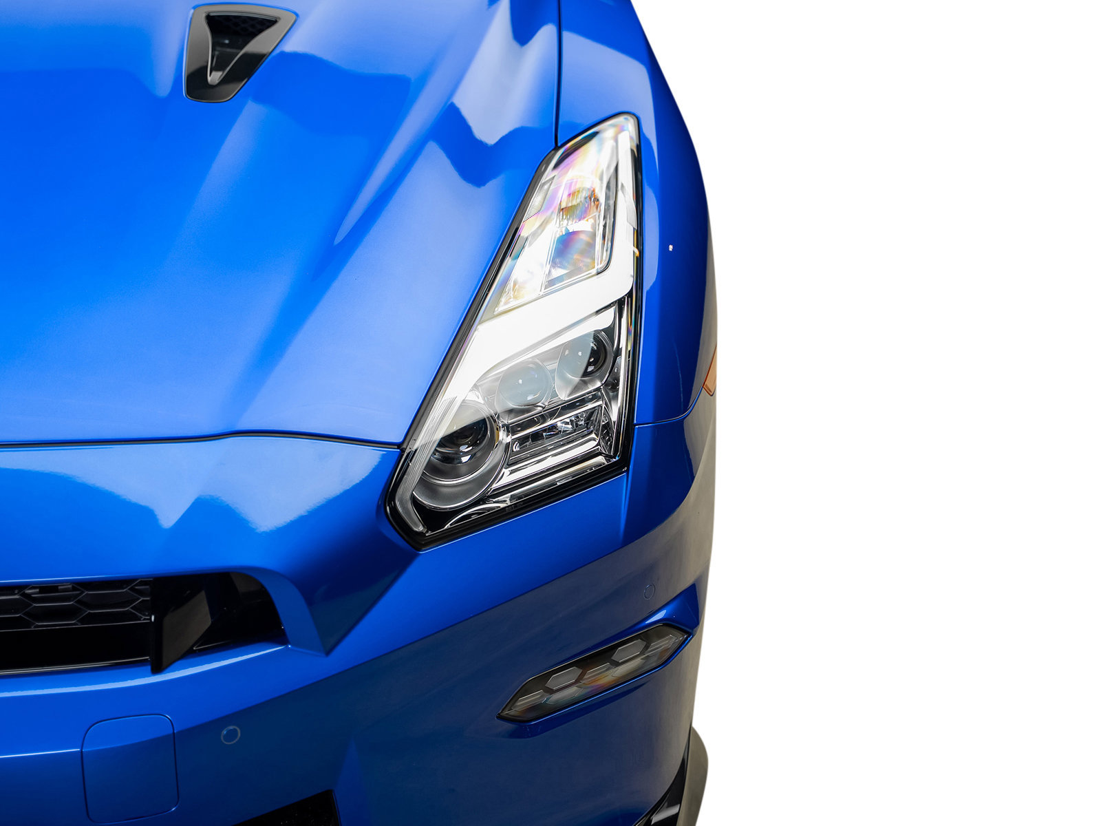 Used 2024 Nissan GT-R AWD/4WD image 4