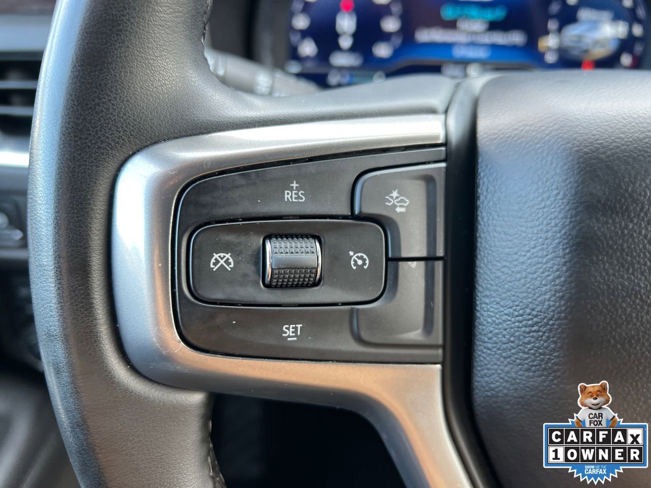 Used 2024 Chevrolet Suburban LT image 33