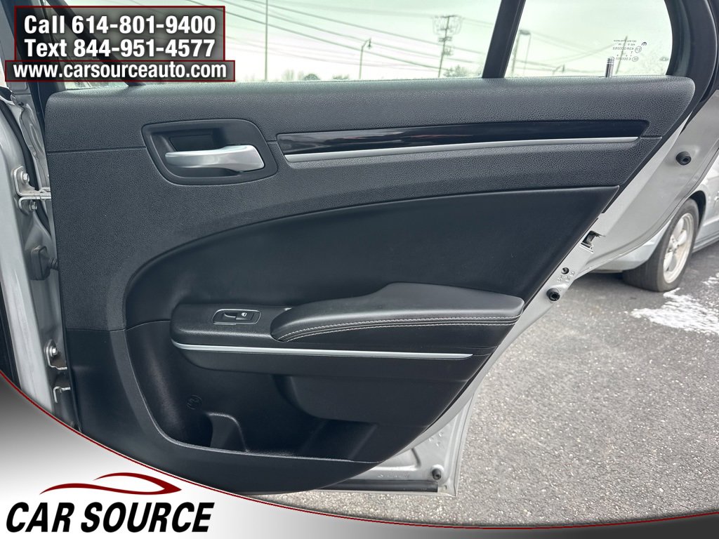 Used 2021 Chrysler 300 S image 38