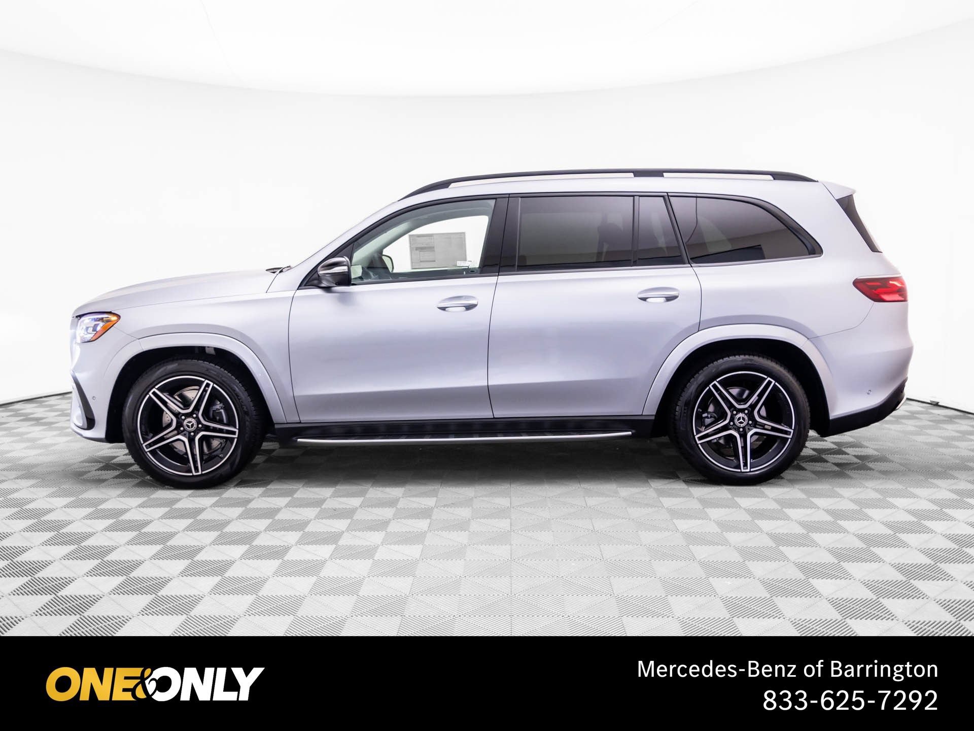 New 2026 Mercedes-Benz GLS 450 4MATIC image 2