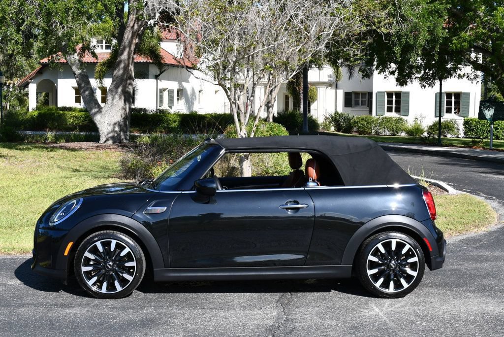 Used 2024 MINI Cooper S w/ Signature Upholstery Package FWD image 33