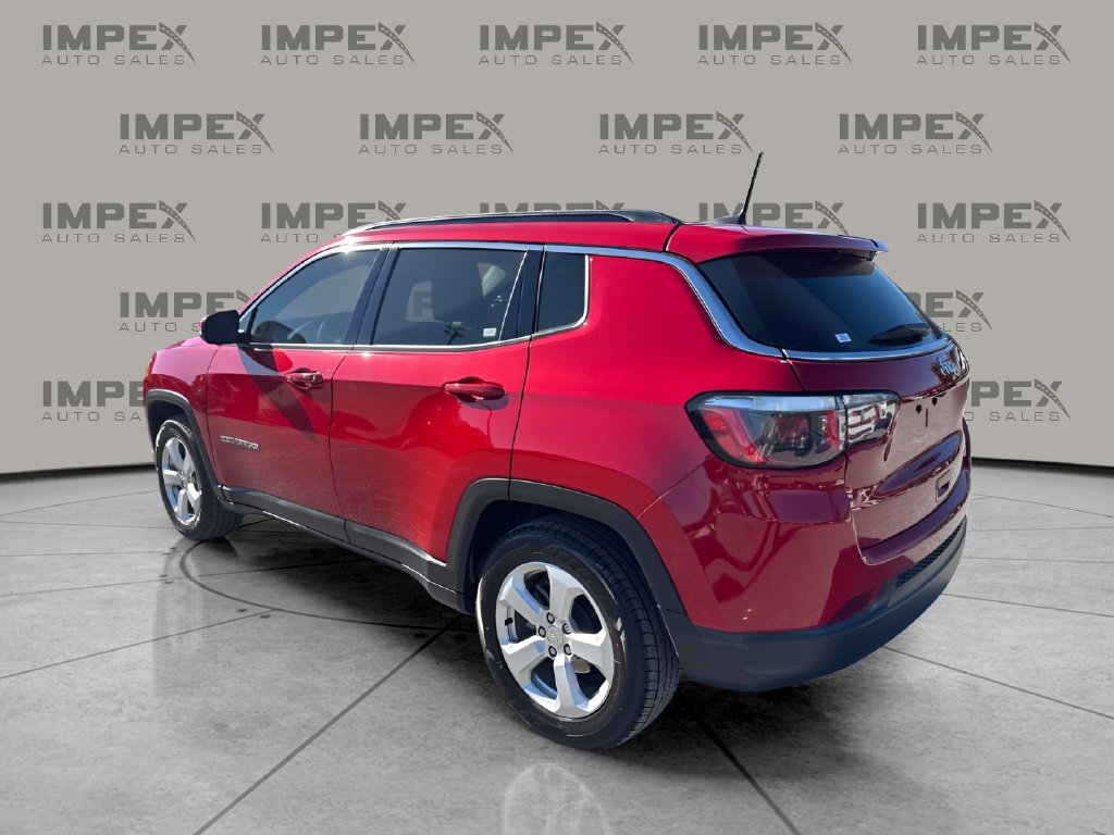 Used 2019 Jeep Compass Latitude w/ Popular Equipment Group FWD image 3