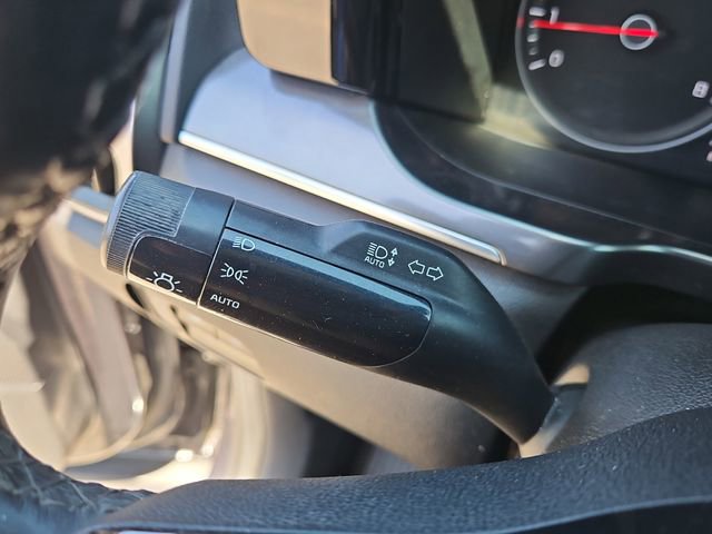 Certified 2023 Kia Sorento S w/ Panoramic Sunroof Package FWD image 24