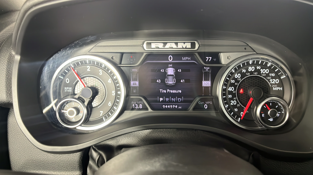 Used 2022 RAM 1500 Big Horn w/ Night Edition AWD/4WD image 18