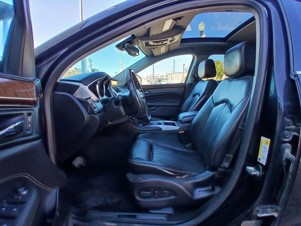 Used 2012 Cadillac SRX Luxury FWD image 5