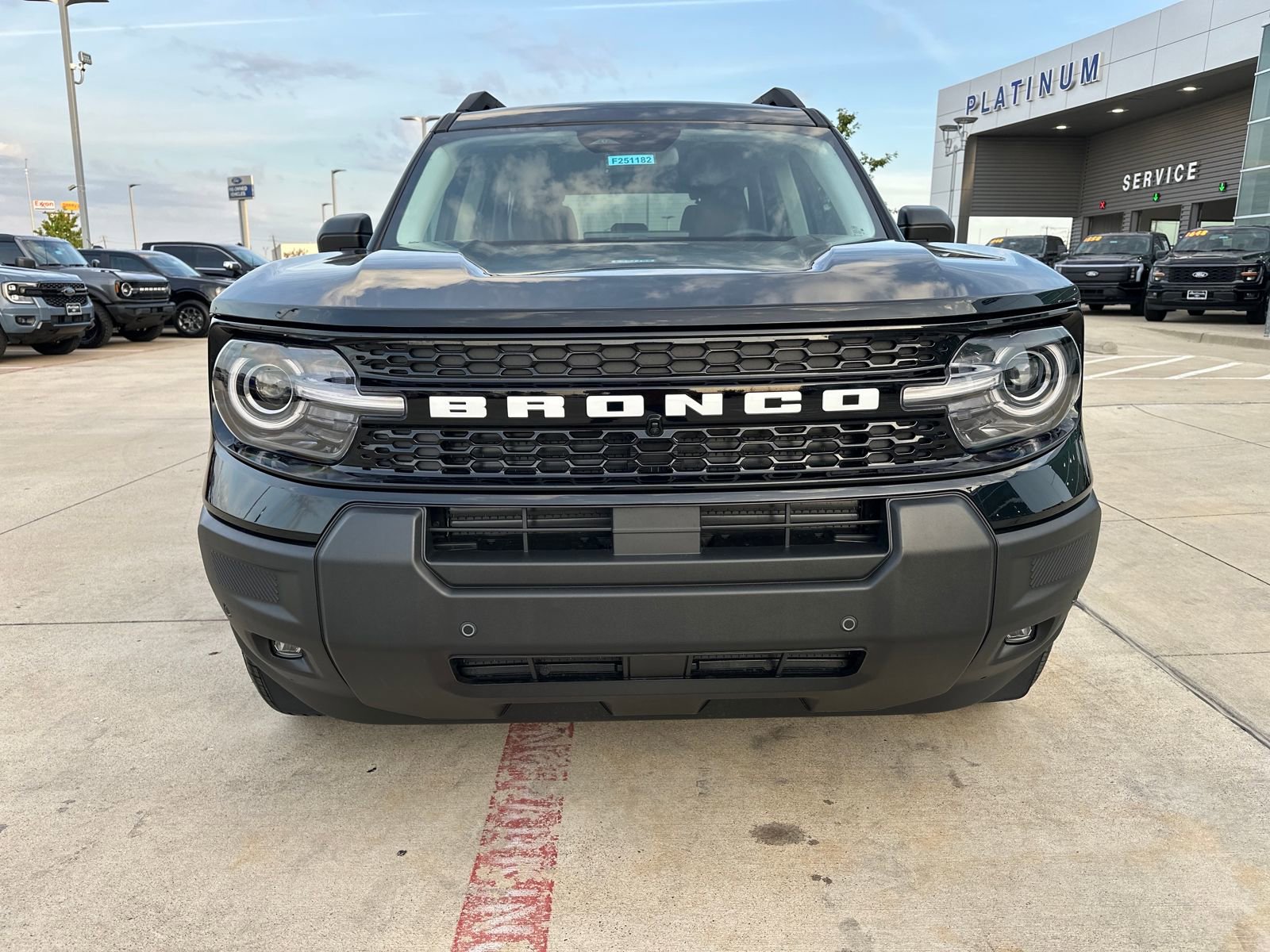 New 2025 Ford Bronco Sport Outer Banks w/ Outer Banks Tech Package+ AWD/4WD image 8