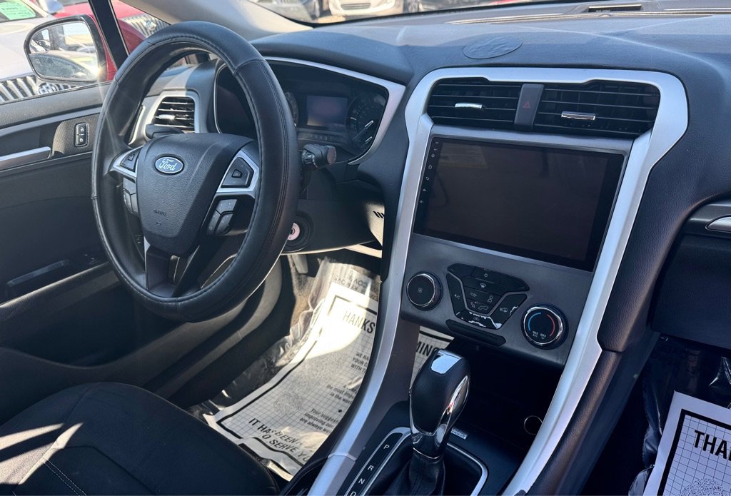 Used 2013 Ford Fusion SE image 13