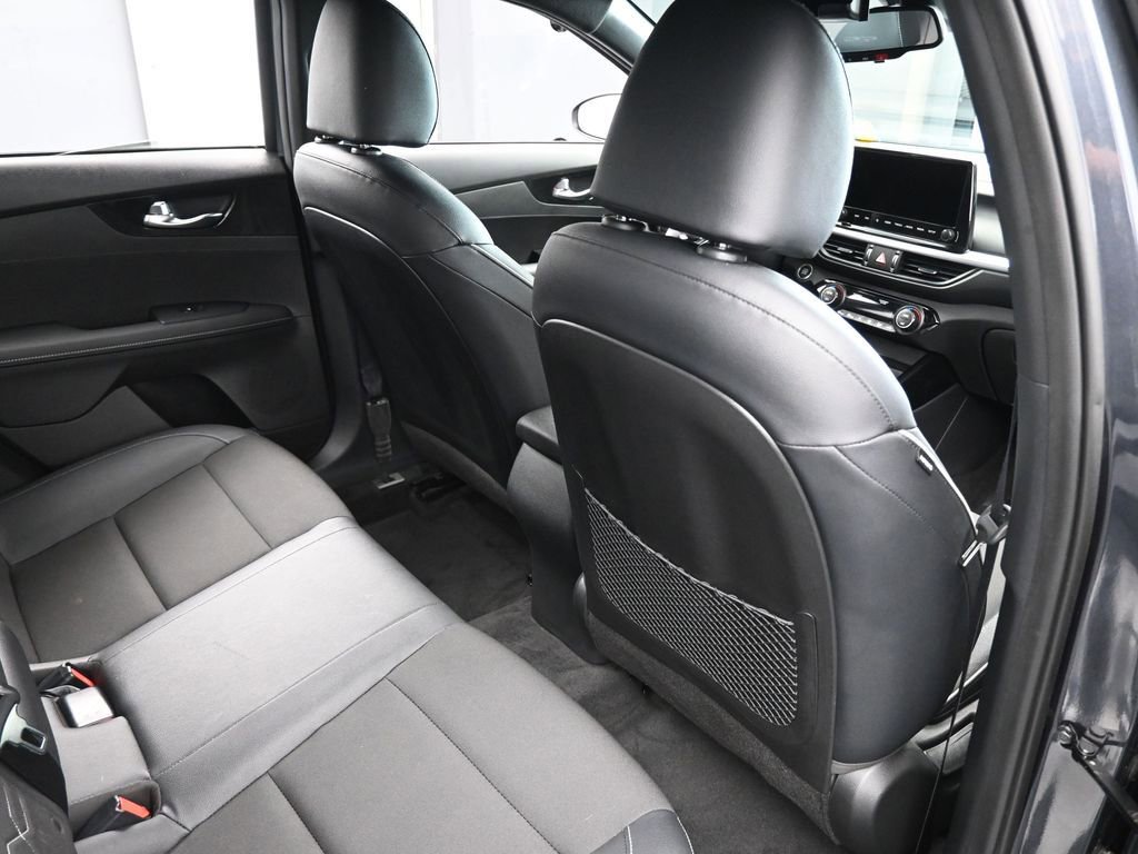 Used 2023 Kia Forte GT-Line image 41