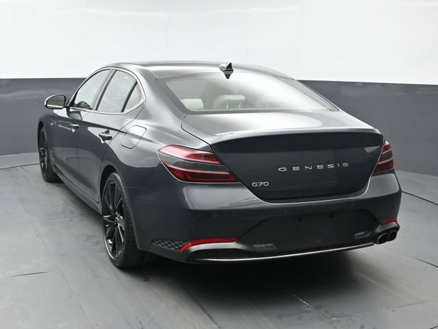 Used 2023 Genesis G70 2.0T w/ Sport Prestige Package RWD image 3