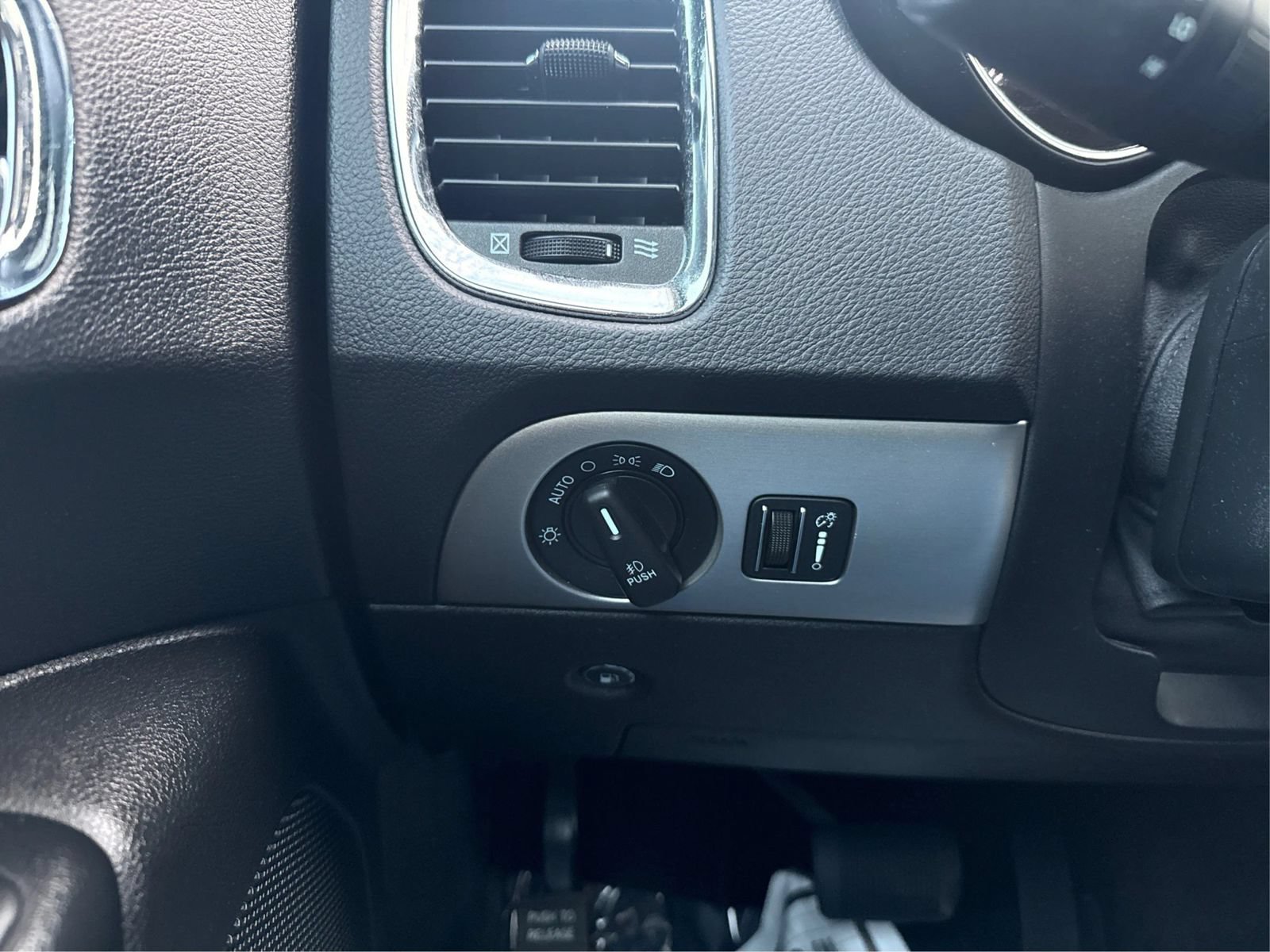 Used 2017 Dodge Durango GT AWD/4WD image 18