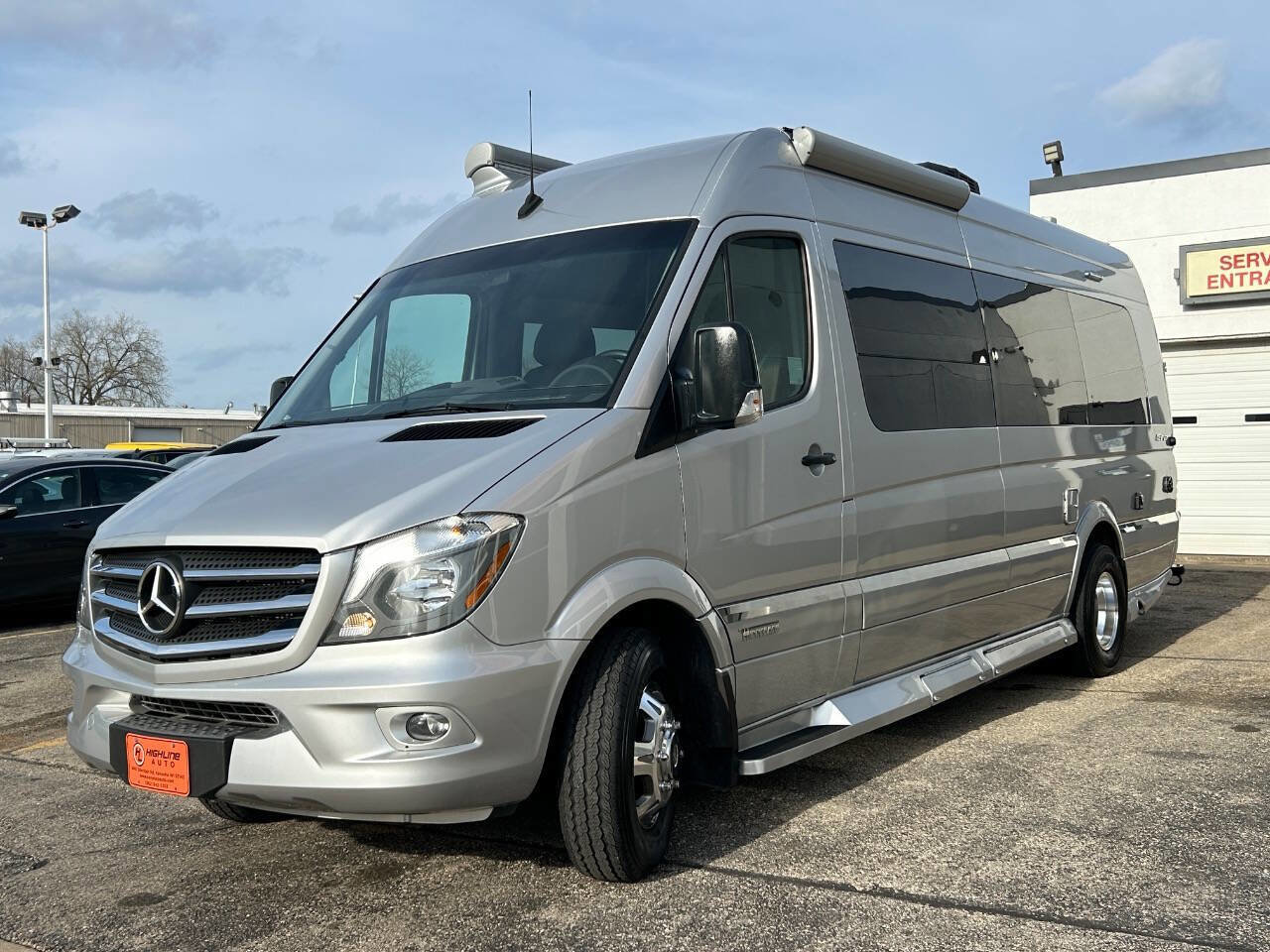 Used 2017 Mercedes-Benz Sprinter 3500 image 8