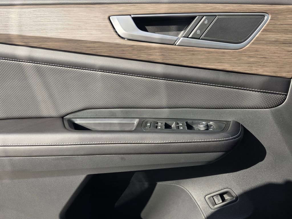 New 2026 Volkswagen Atlas SEL image 15