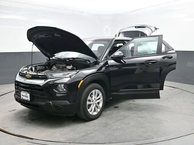 Used 2023 Chevrolet TrailBlazer LS FWD image 48