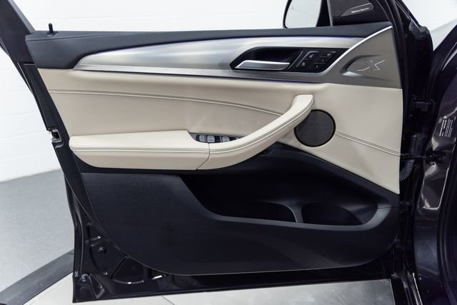 Certified 2023 BMW X4 M40i w/ Premium Package image 11