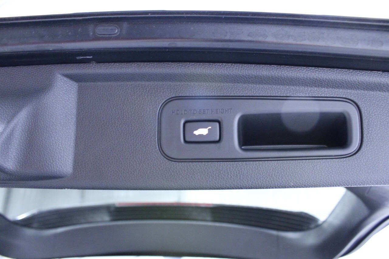 Used 2024 Honda Odyssey EX-L image 32