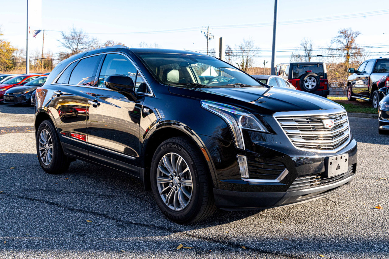 Used 2017 Cadillac XT5 Luxury image 8