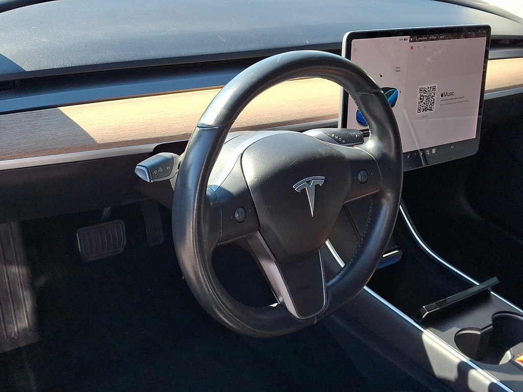 Used 2019 Tesla Model 3 AWD/4WD image 25